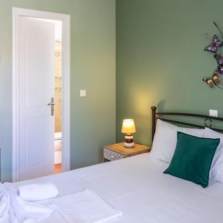 Vista Verde Studios & Apartments Svoronata Extérieur photo