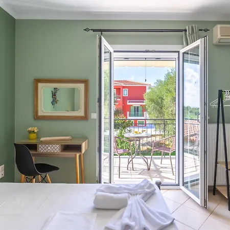 Vista Verde Studios & Apartments Svoronata Extérieur photo